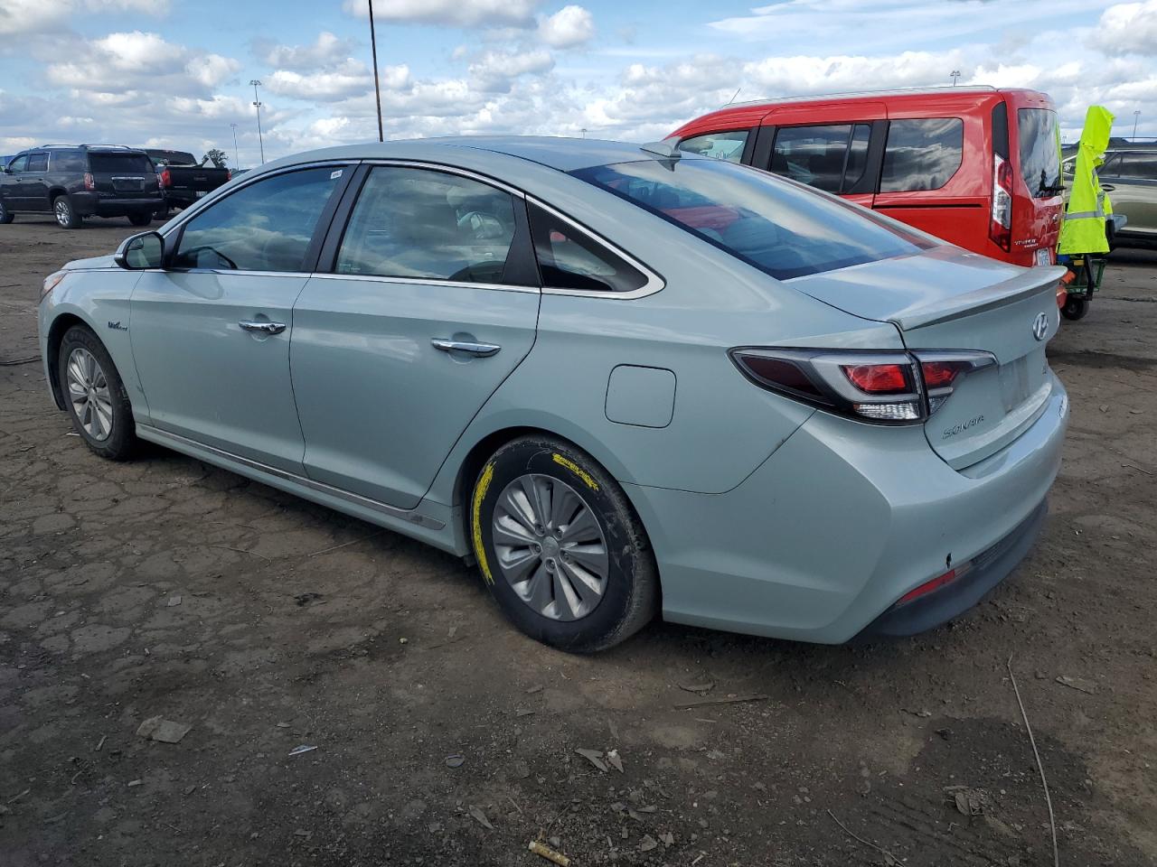 2016 Hyundai Sonata Hybrid VIN: KMHE24L1XGA013804 Lot: 70576453