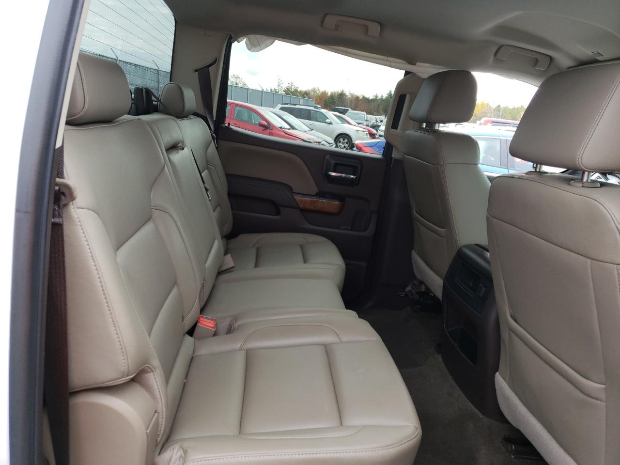 2017 GMC Sierra - Image 10