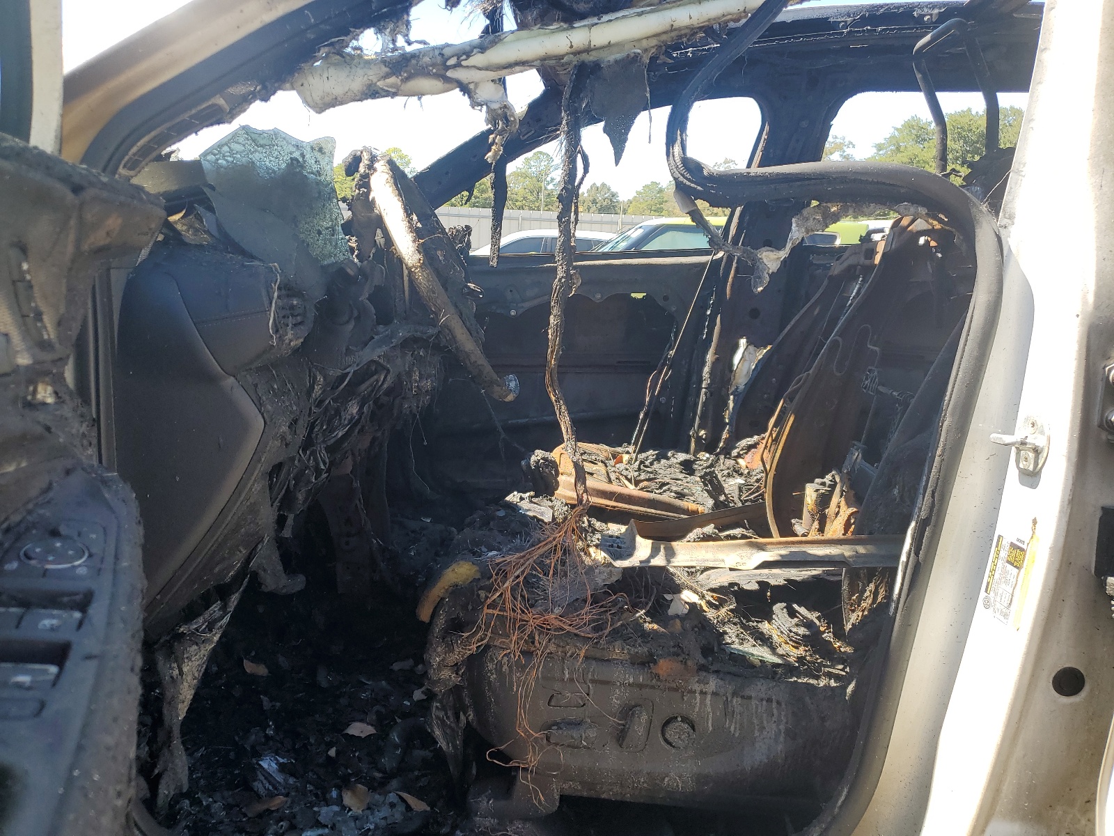 5NMS53AA8LH152759 2020 Hyundai Santa Fe Limited