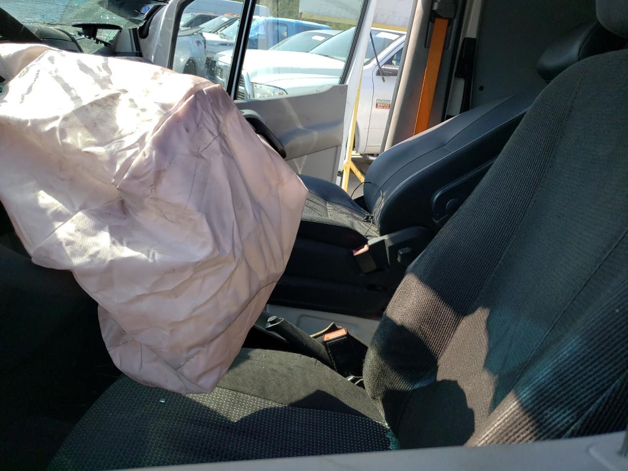 2011 Mercedes-Benz Sprinter 2500 VIN: WD3PE8CB9B5561289 Lot: 69961823