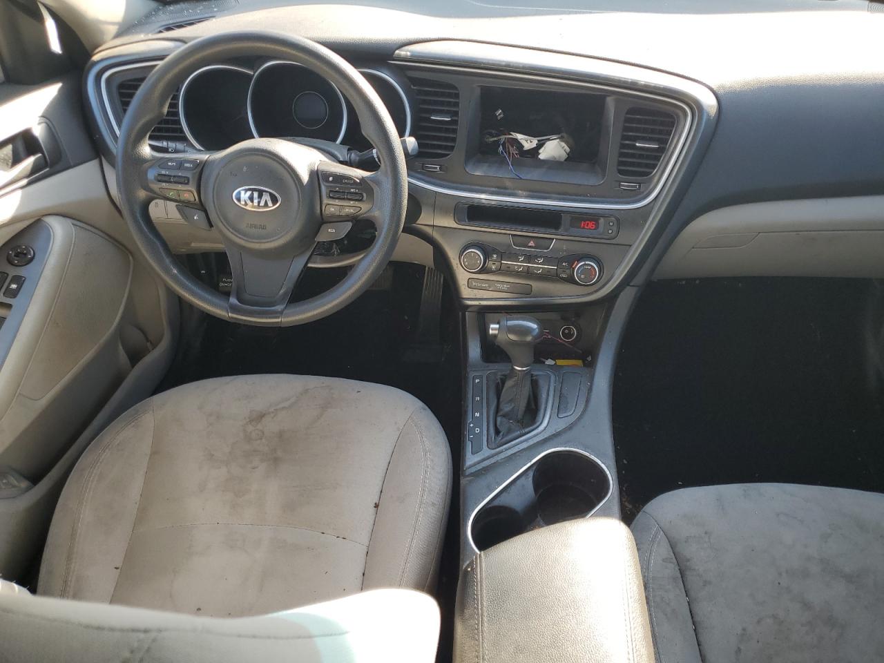 VIN 5XXGM4A75FG480355 2015 KIA OPTIMA no.8