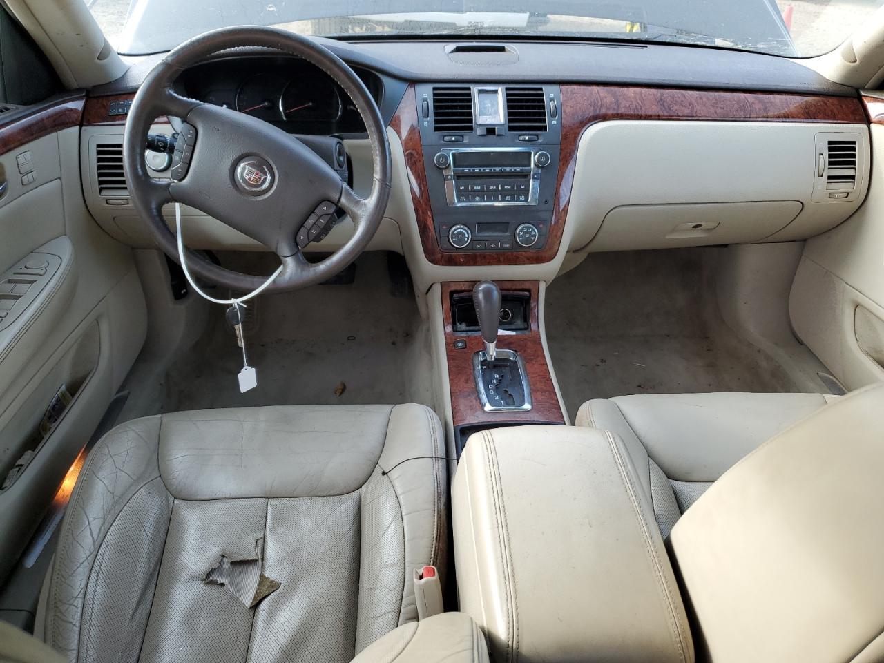 2007 Cadillac Dts VIN: 1G6KD57Y27U104940 Lot: 81348803