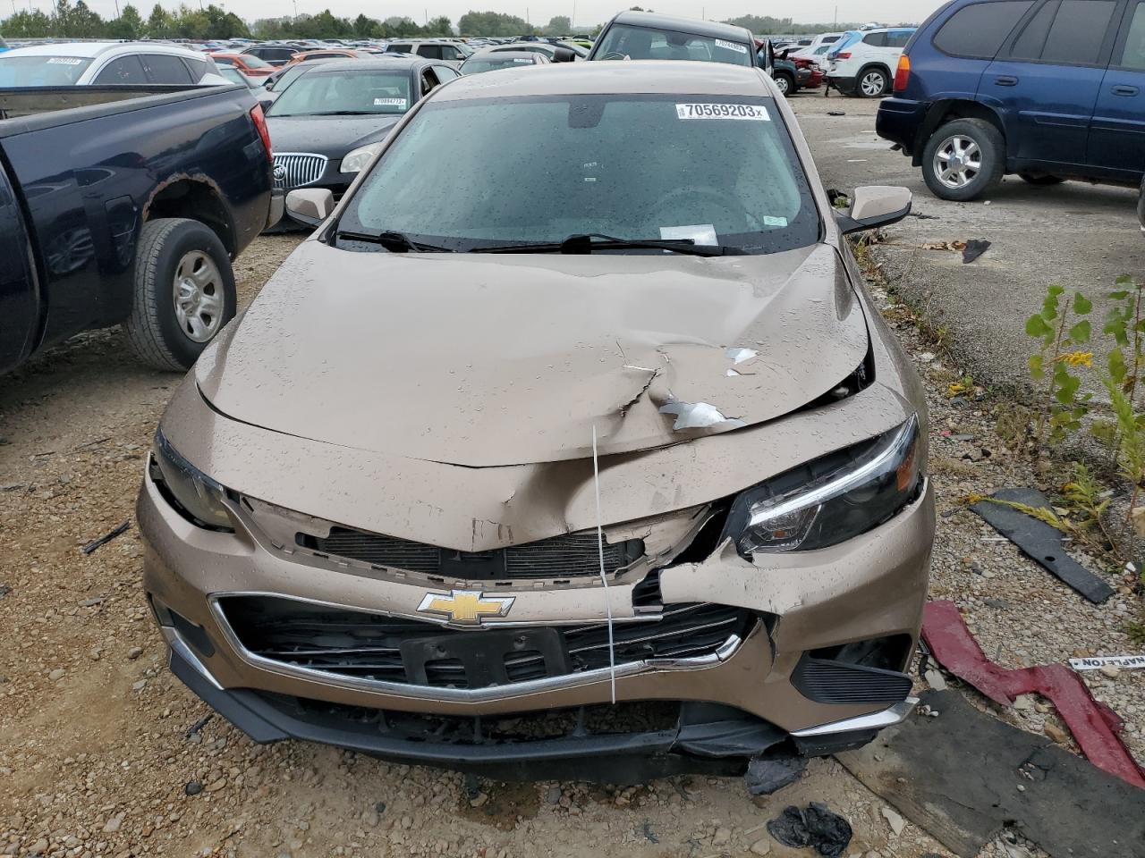 1G1ZD5ST1JF126276 2018 Chevrolet Malibu Lt