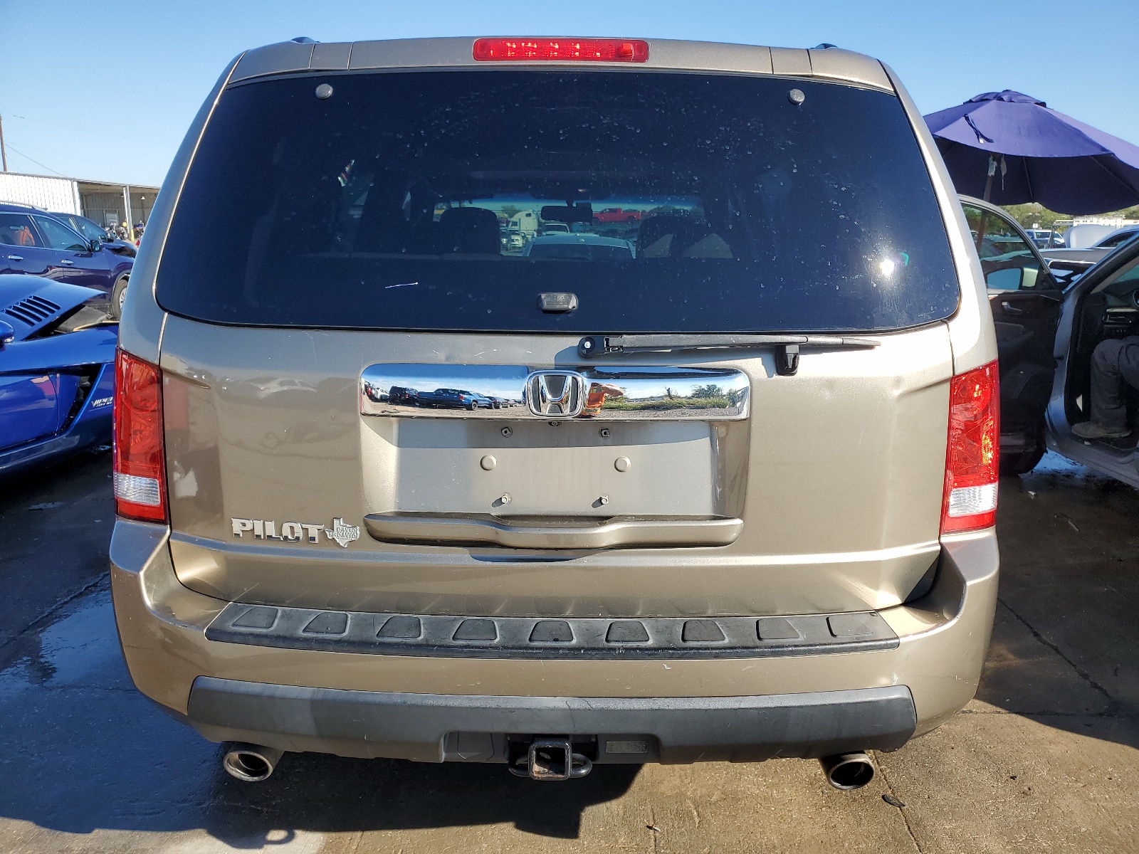 5FNYF3H54BB043330 2011 Honda Pilot Exl