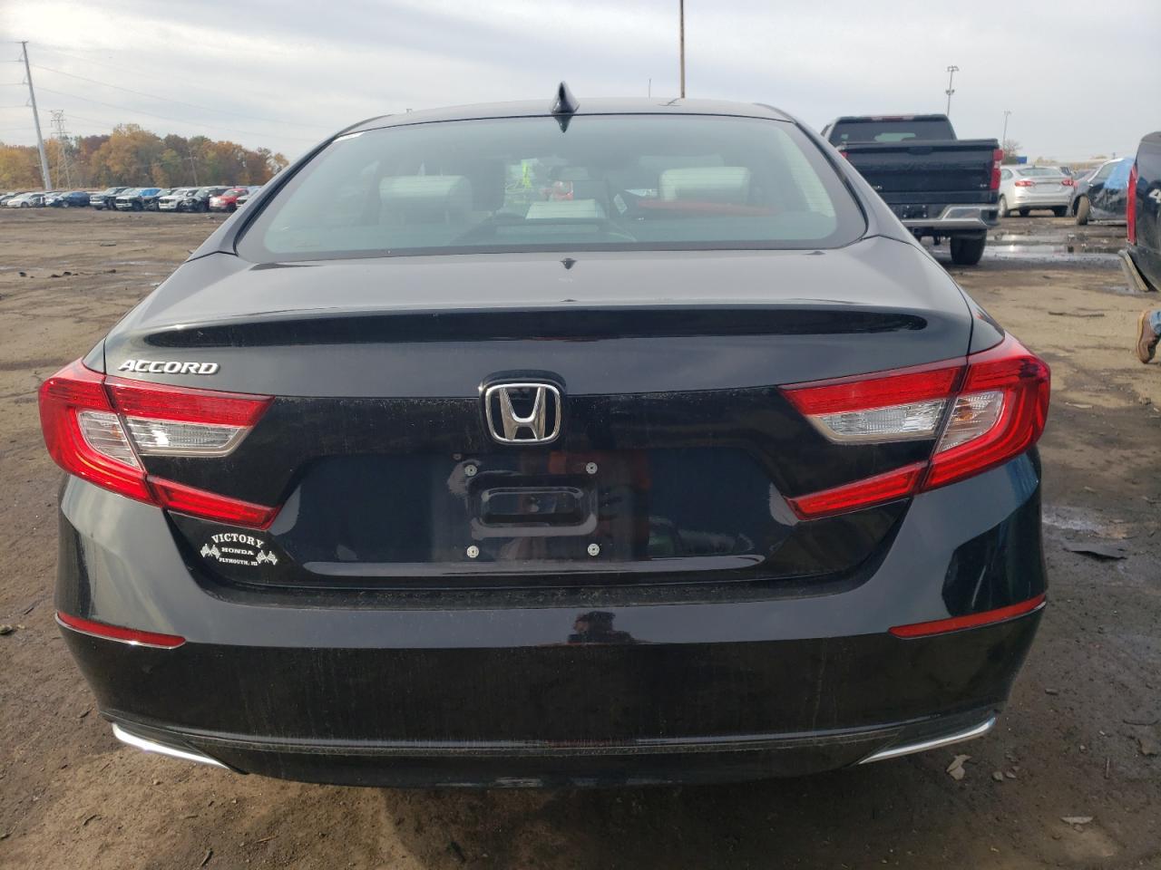 1HGCV1F44JA026838 2018 Honda Accord Ex