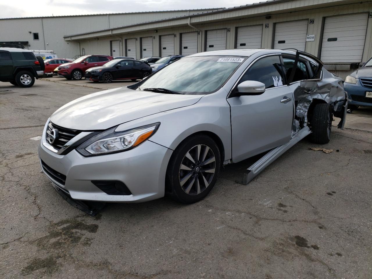 2017 Nissan Altima 2.5 VIN: 1N4AL3AP5HC208951 Lot: 71081523