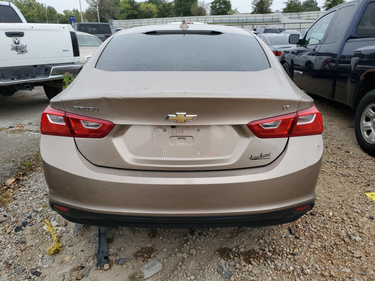 1G1ZD5ST1JF126276 2018 Chevrolet Malibu Lt