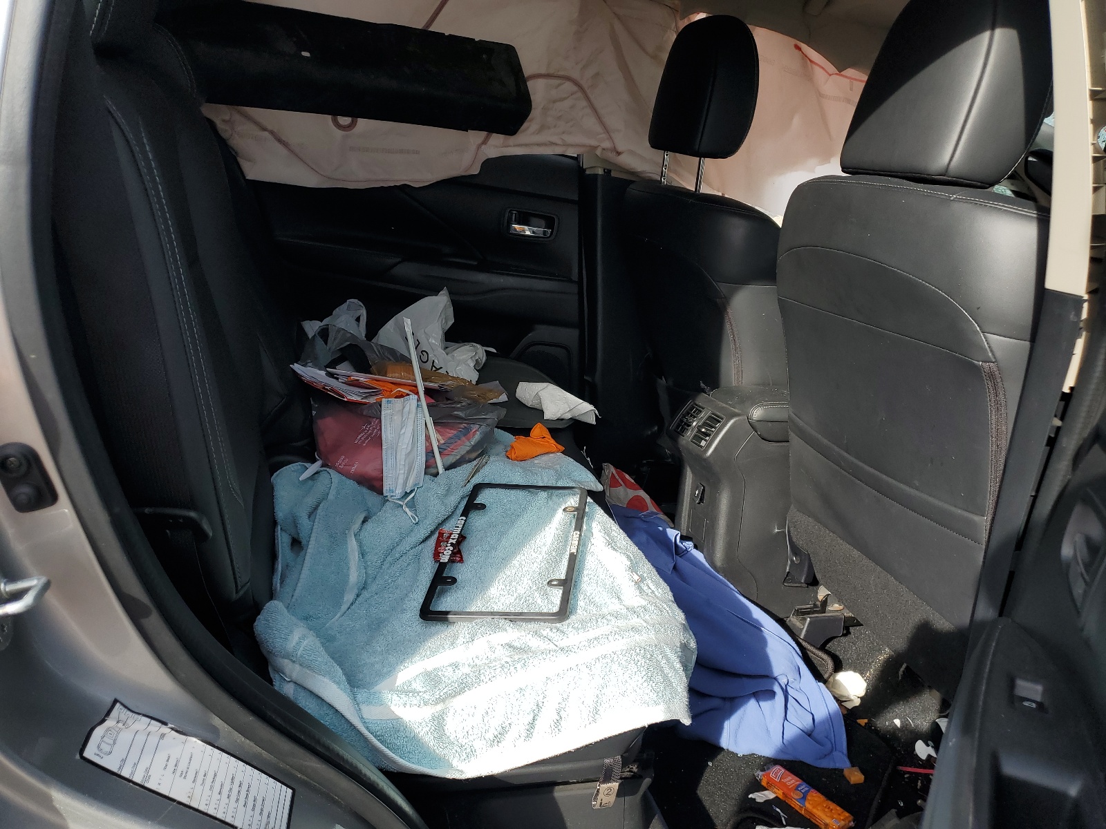 JA4AZ3A36KZ039222 2019 Mitsubishi Outlander Se