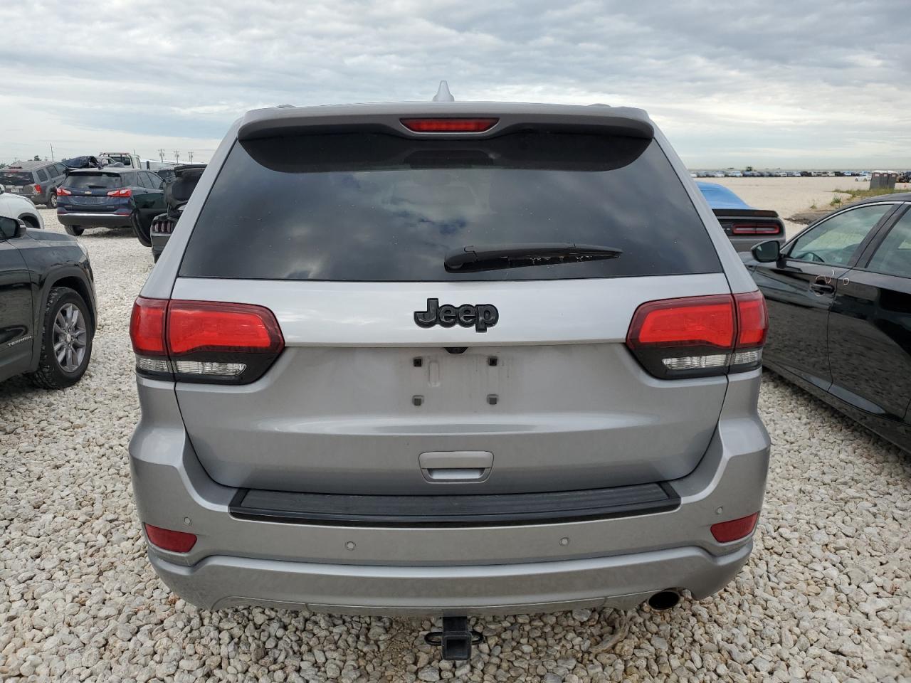 2018 Jeep Grand Cherokee Laredo VIN: 1C4RJEAG6JC407883 Lot: 70817623