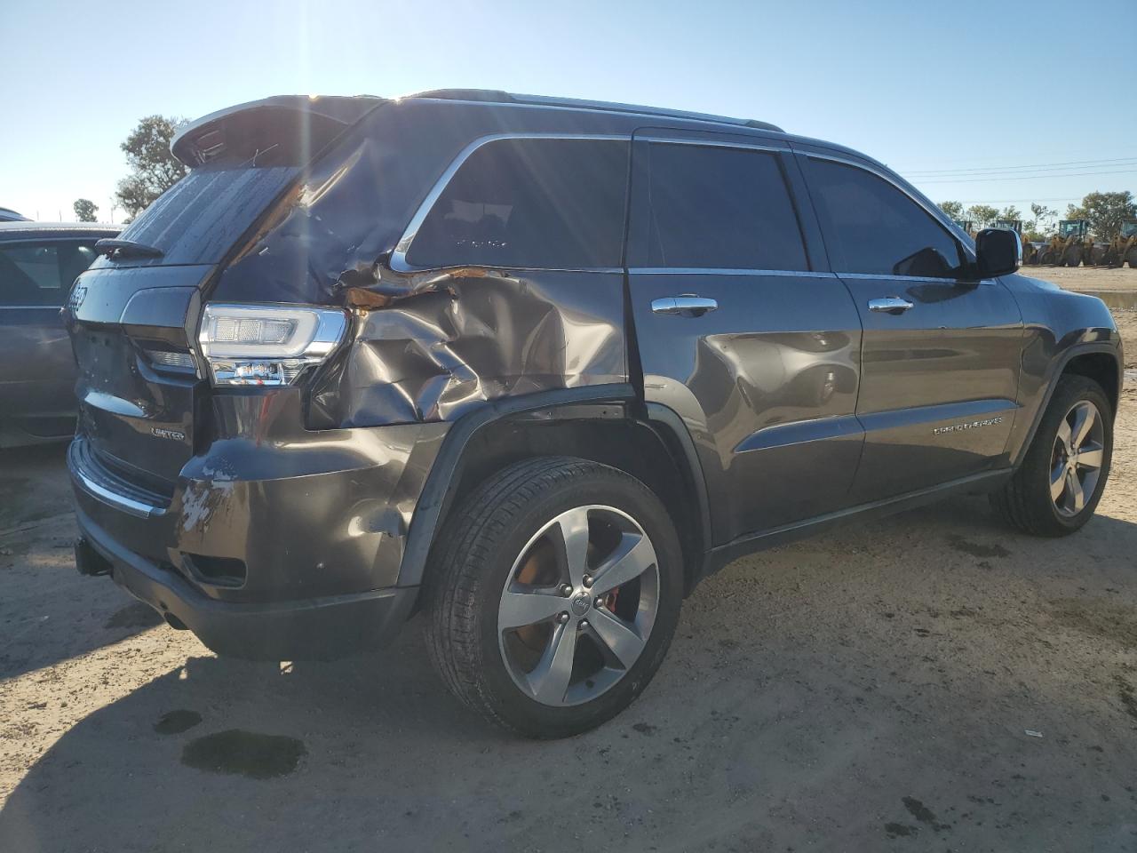 2014 Jeep Grand Cherokee - Image 3