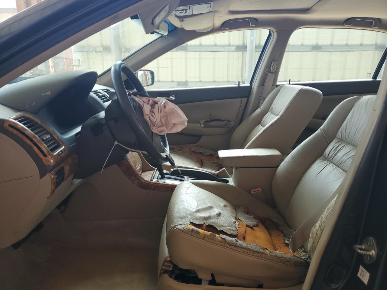 2004 Honda Accord Ex VIN: 1HGCM66584A098882 Lot: 71136543