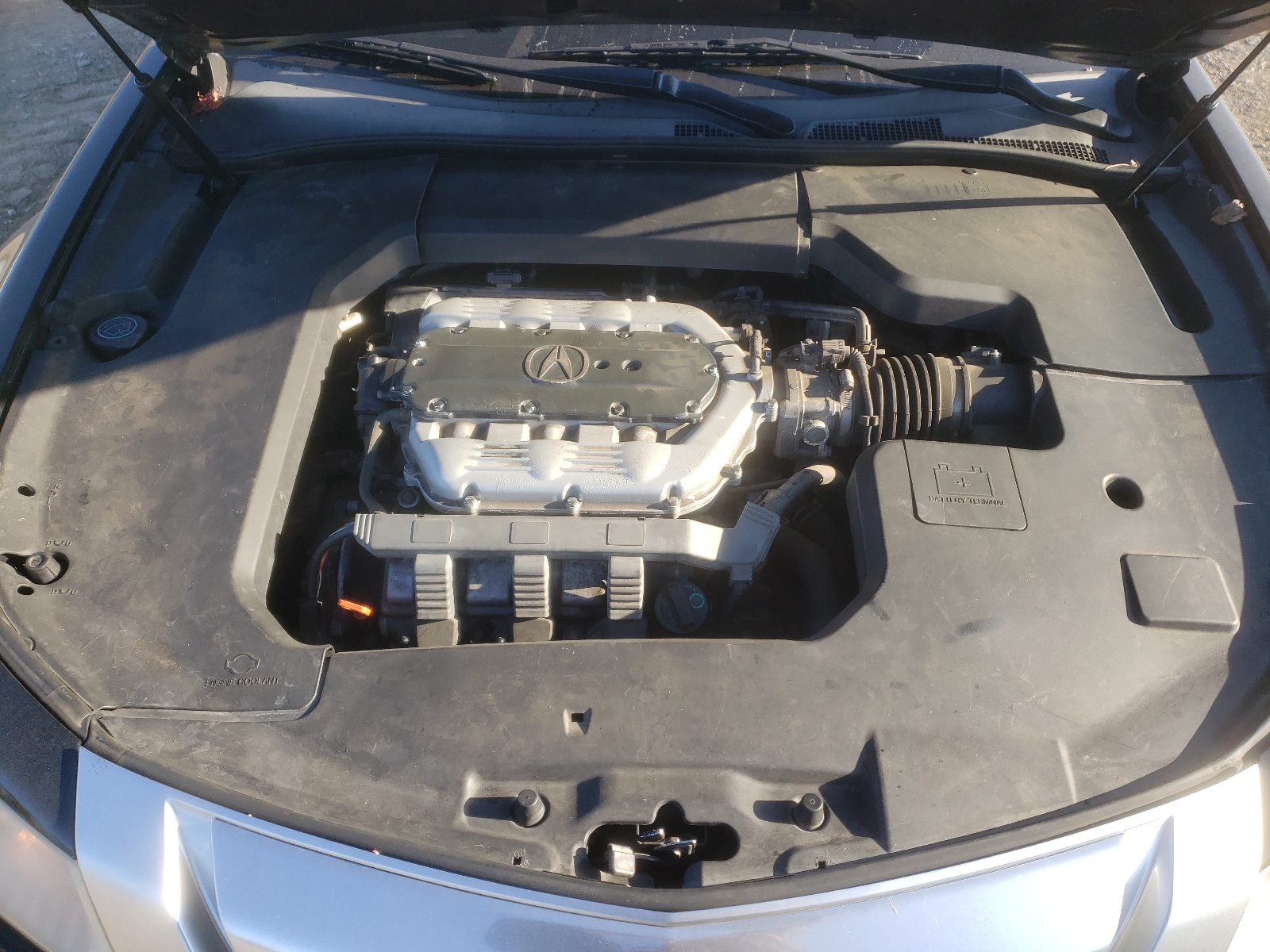 19UUA9F51AA000799 2010 Acura Tl