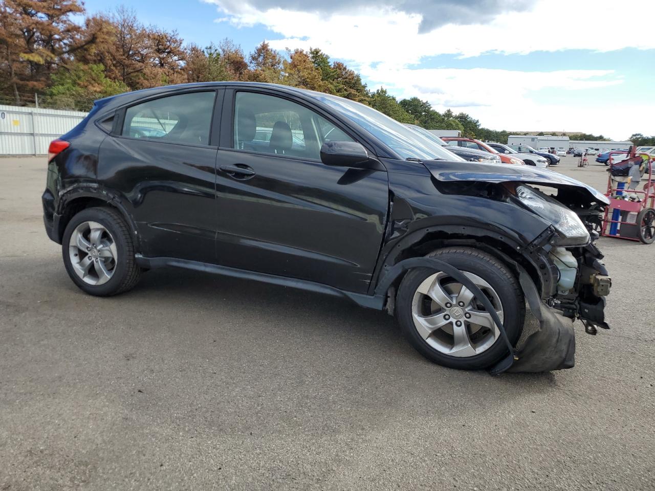 3CZRU6H34HM700801 2017 Honda Hr-V Lx