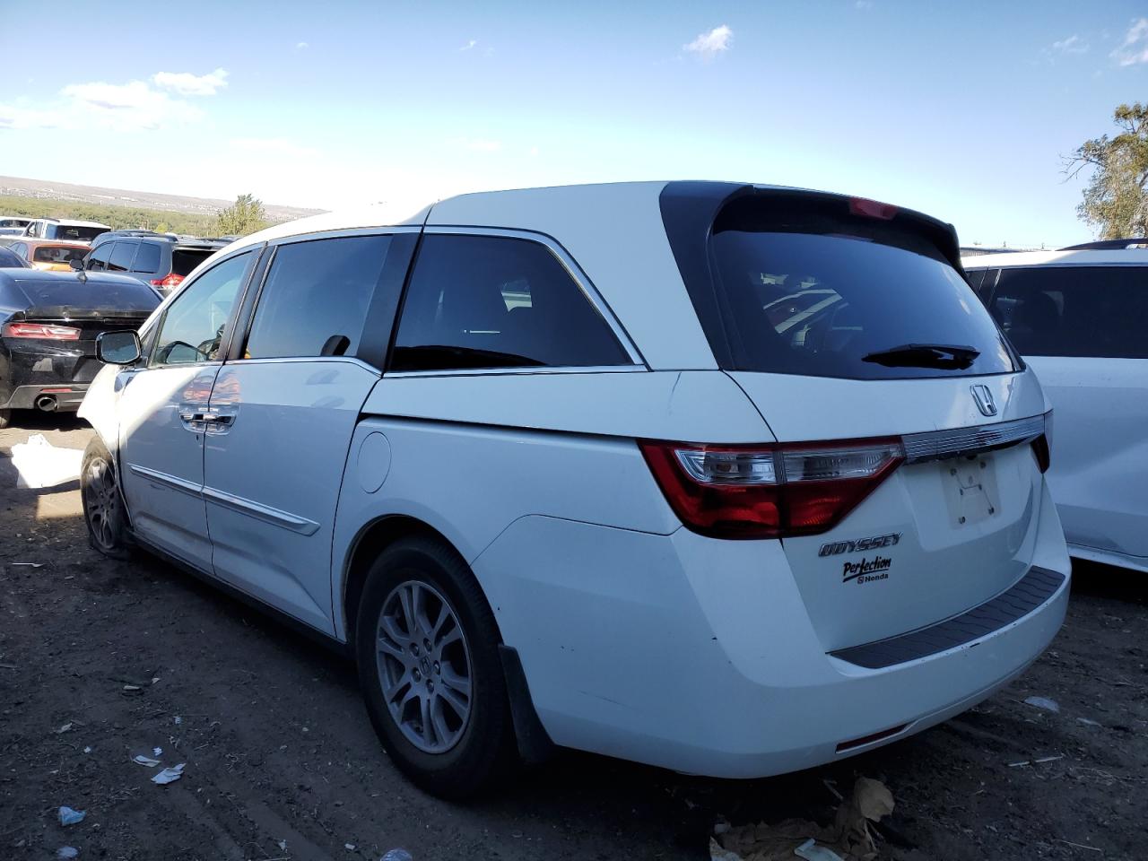 2012 Honda Odyssey - Image 2