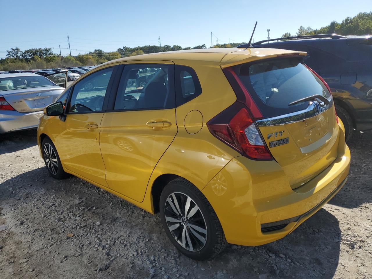 3HGGK5H8XJM729560 2018 Honda Fit Ex