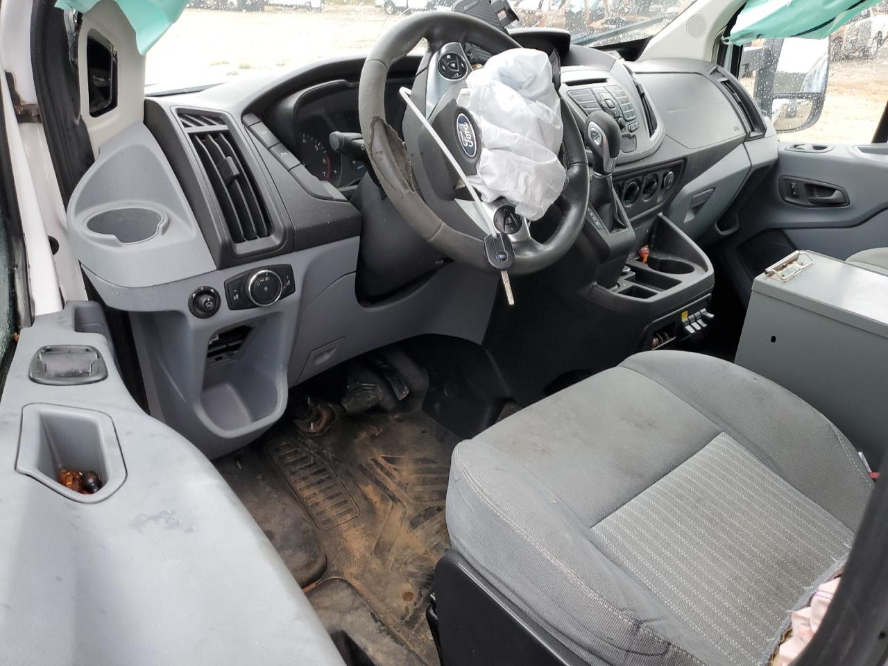 2016 Ford Transit - Image 8