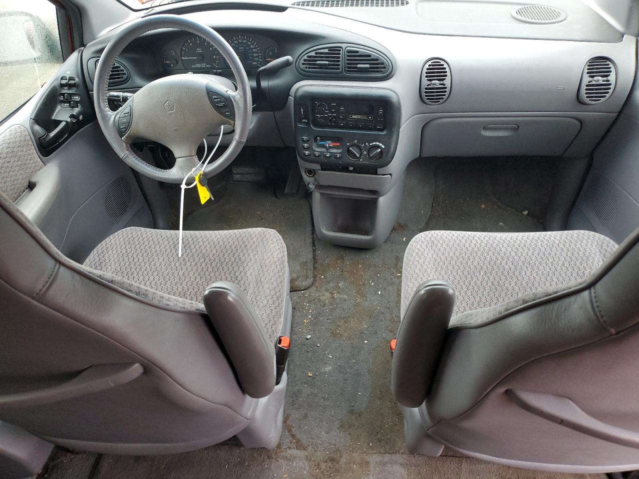 1998 Dodge Grand Caravan Se VIN: 1B4GP44G1WB602117 Lot: 70676553
