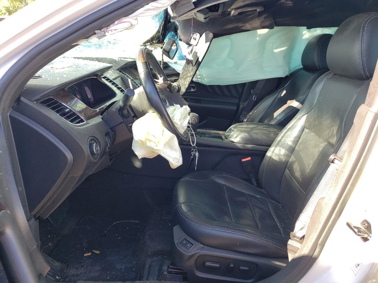 2013 Ford Taurus - Image 7