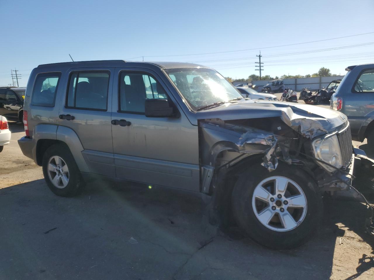 2012 Jeep Liberty (North America) - Image 4