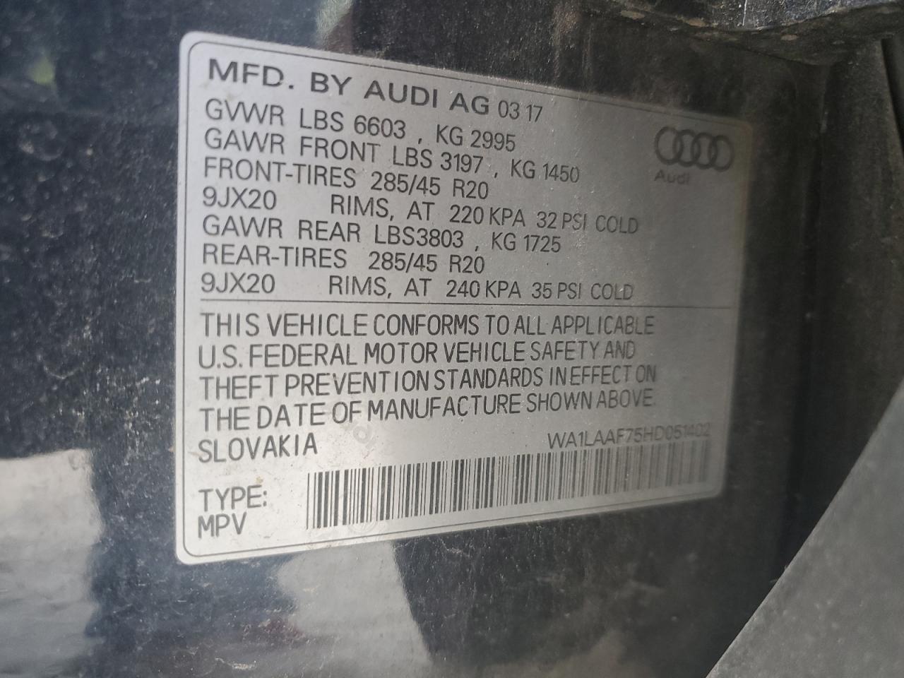 WA1LAAF75HD051402 2017 Audi Q7 Premium Plus