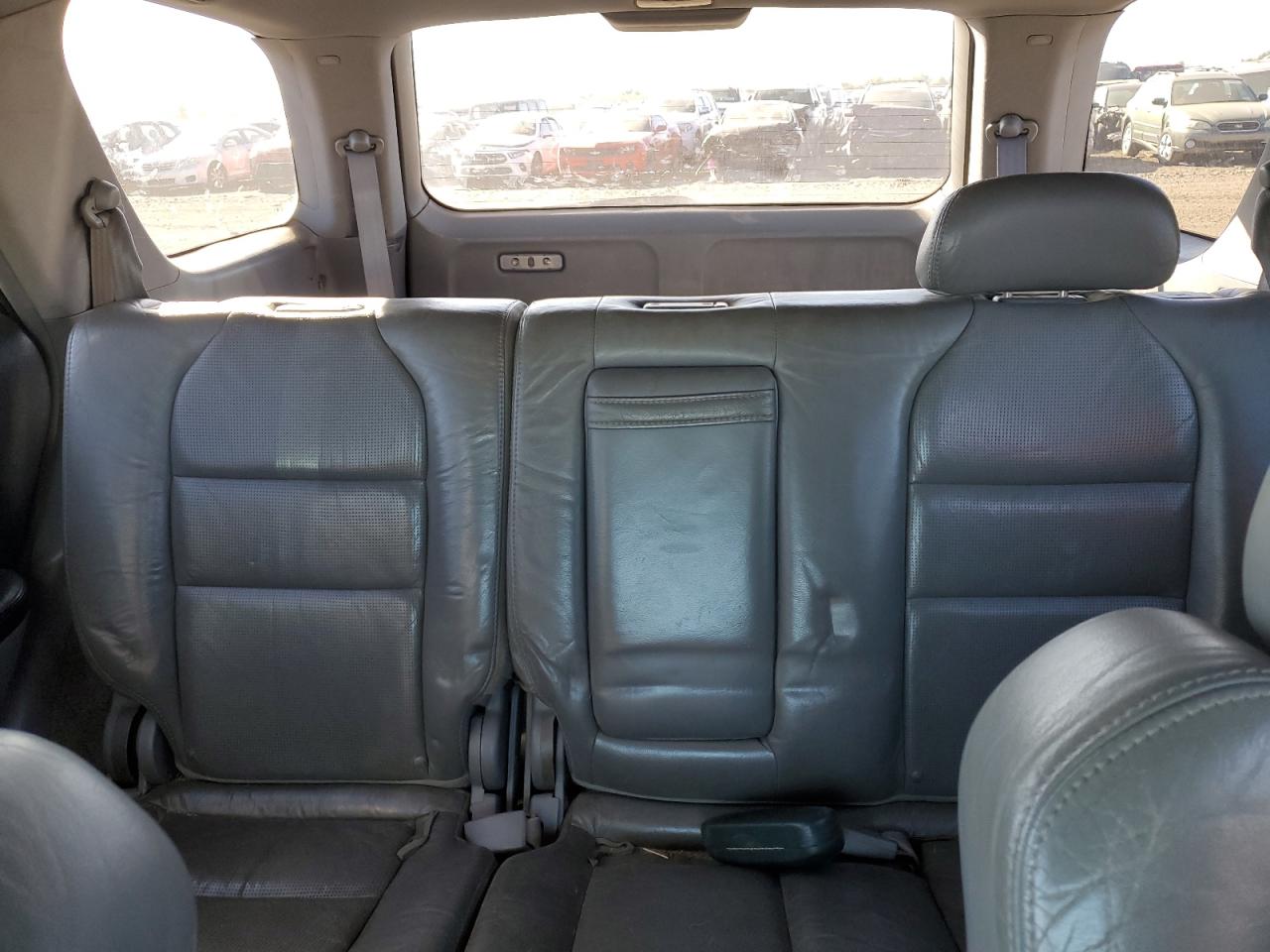 2004 Acura MDX - Image 10