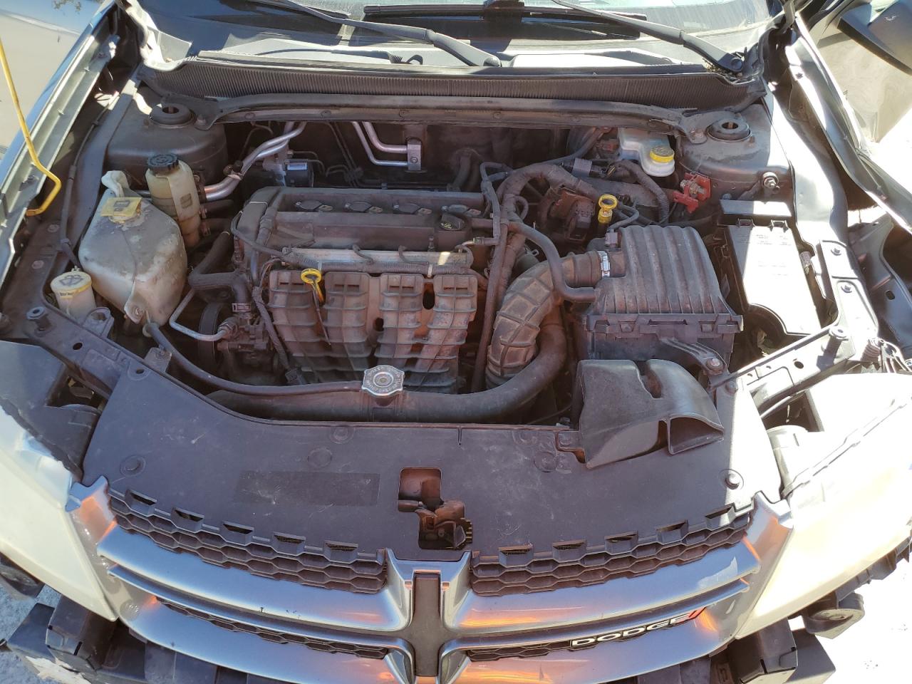 2013 Dodge Avenger - Image 11