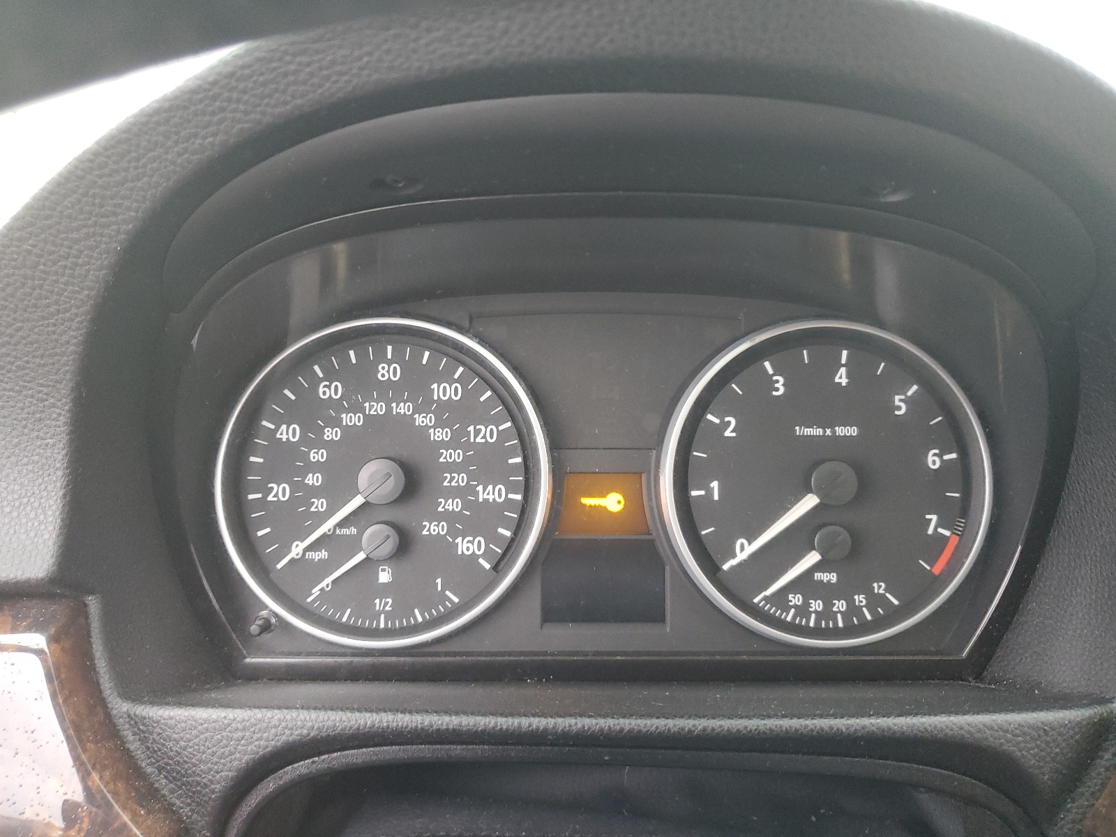 WBAVC93517KX54819 2007 BMW 328 Xi