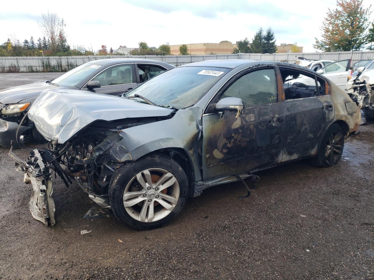2010 Nissan Altima Sr იყიდება Bowmanville-ში, ON - Burn