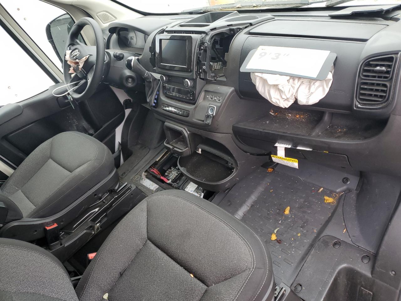 2022 Ram Promaster 2500 2500 High VIN: 3C6LRVDG1NE133539 Lot: 70805115