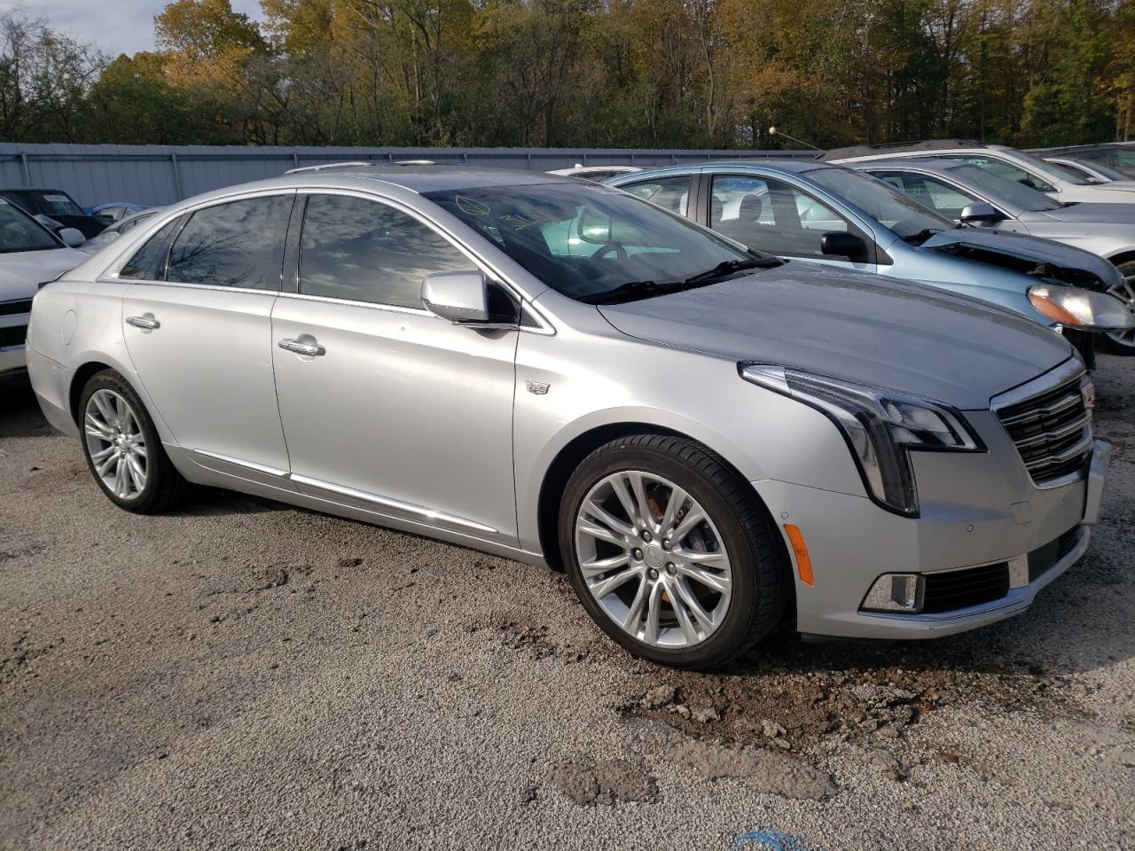 2G61M5S3XJ9131962 2018 Cadillac Xts Luxury