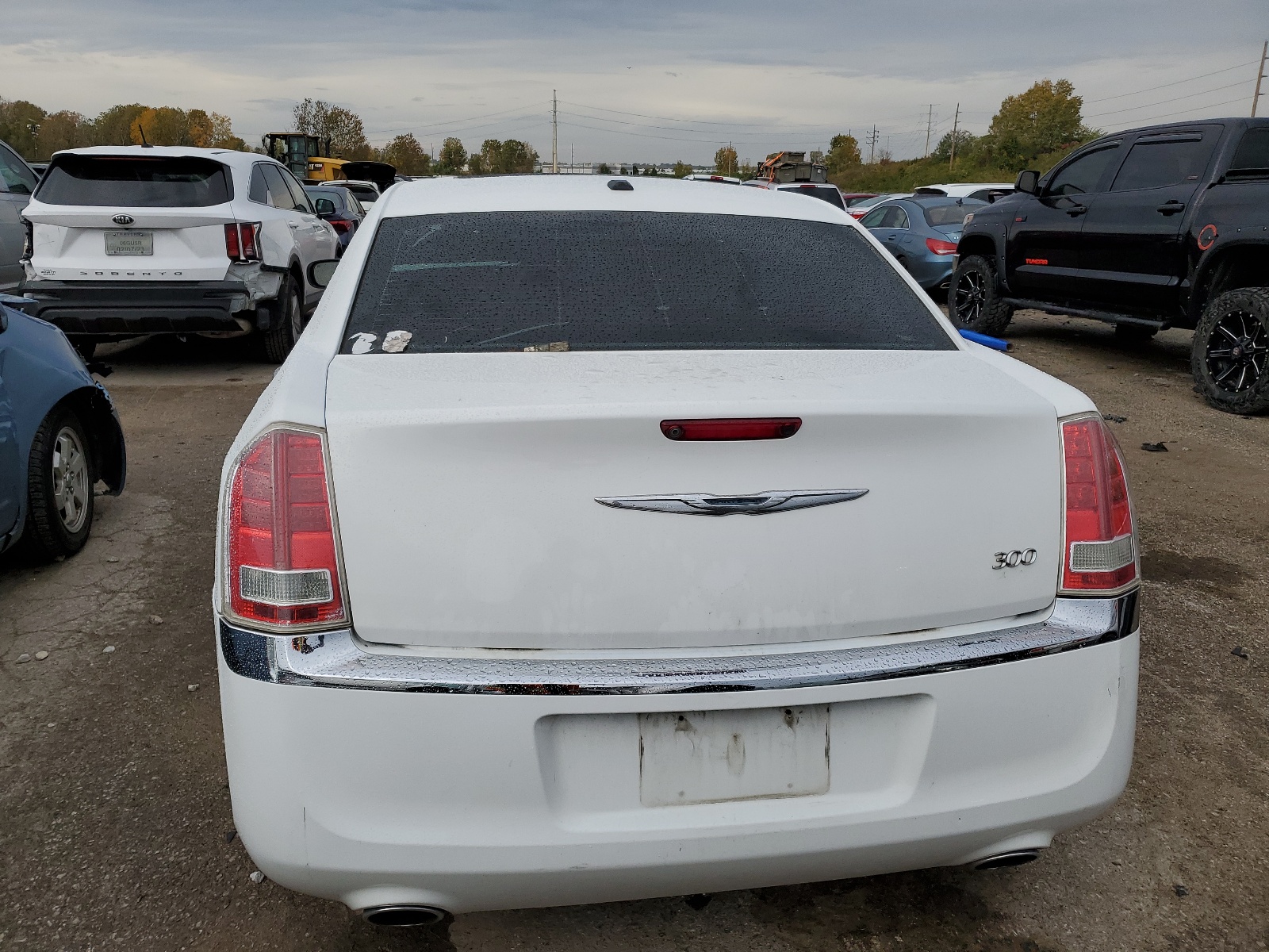 2012 Chrysler 300 Limited vin: 2C3CCACG4CH180767