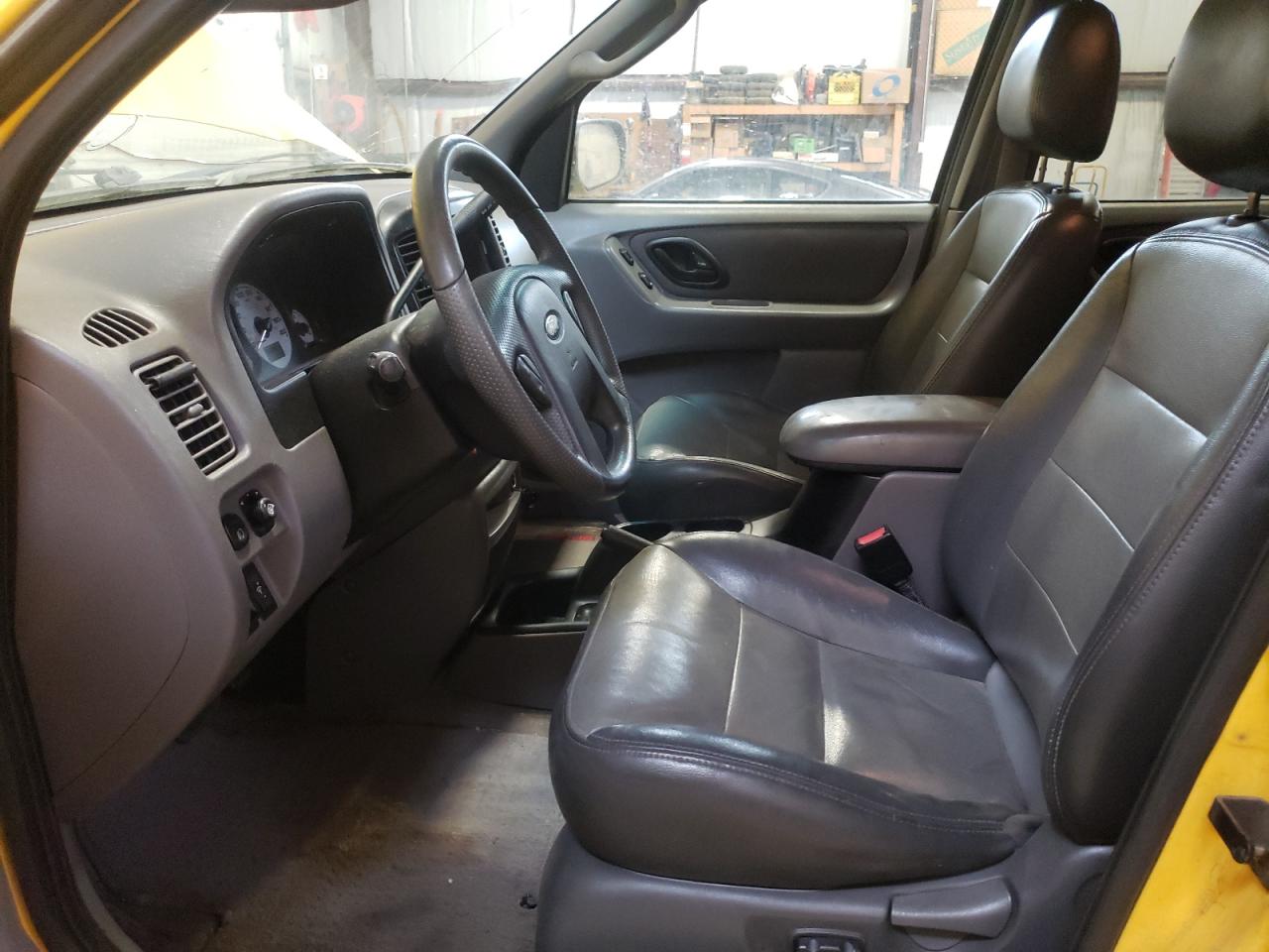 2002 Ford Escape Xlt VIN: 1FMYU04192KD55648 Lot: 73685153