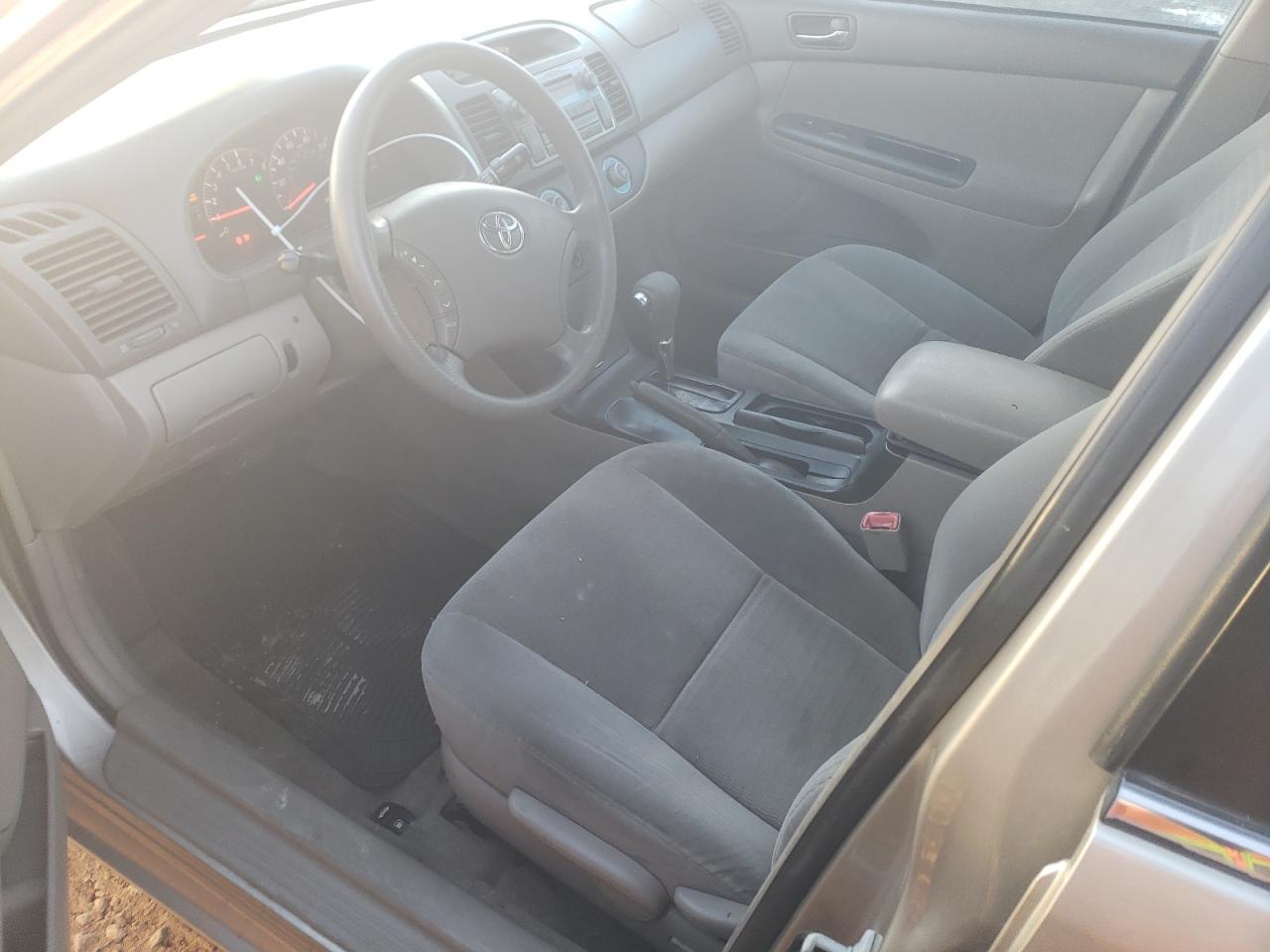 2006 Toyota Camry - Image 7