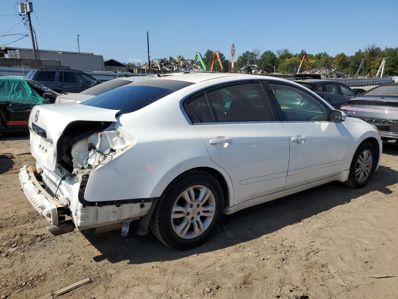 2012 Nissan Altima - Image 3