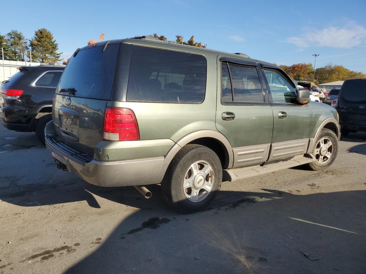 1FMFU18L03LC28873 2003 Ford Expedition Eddie Bauer