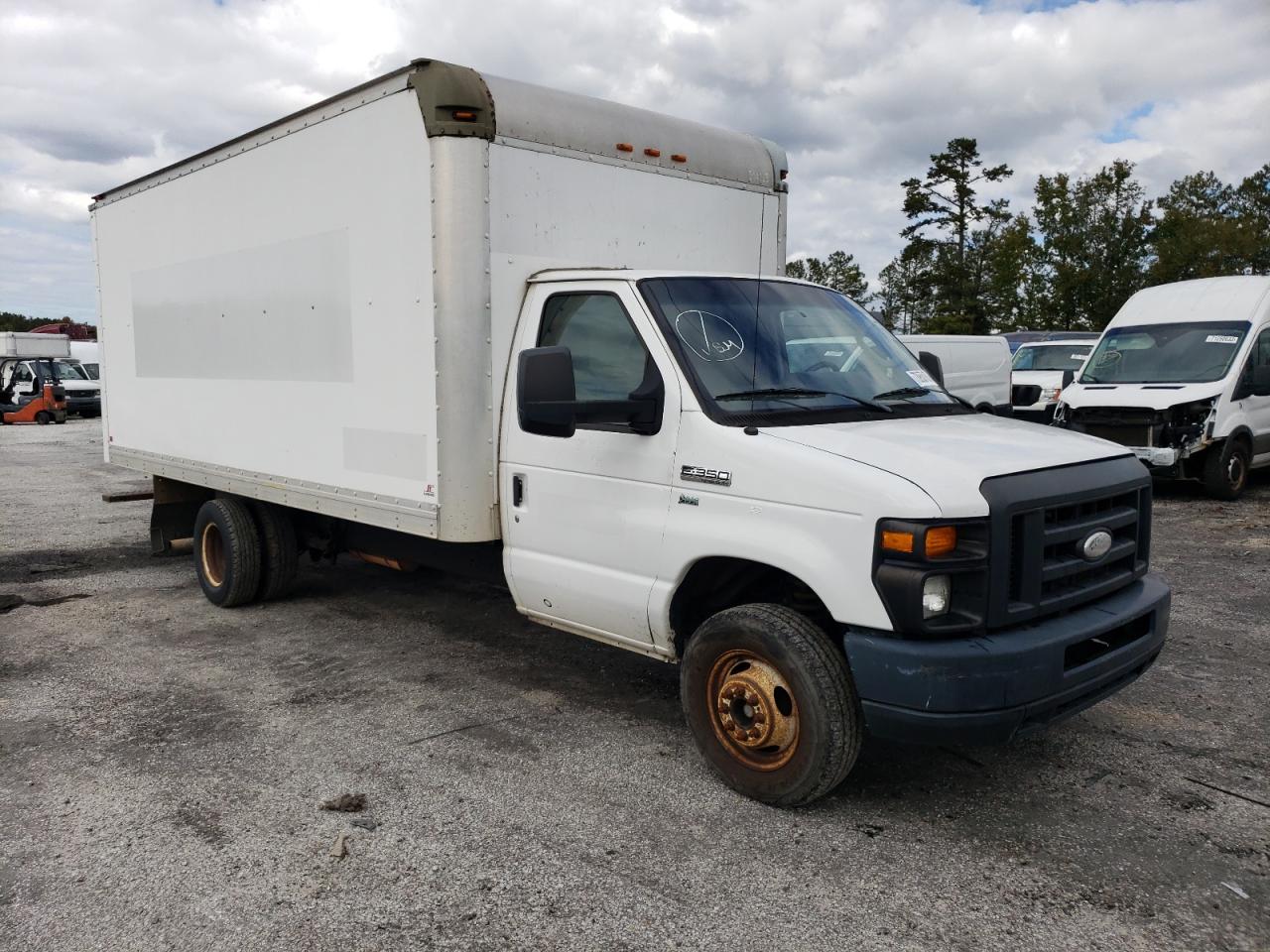 2015 Ford Econoline E350 Super Duty Cutaway Van VIN: 1FDWE3FL5FDA04489 Lot: 73950163