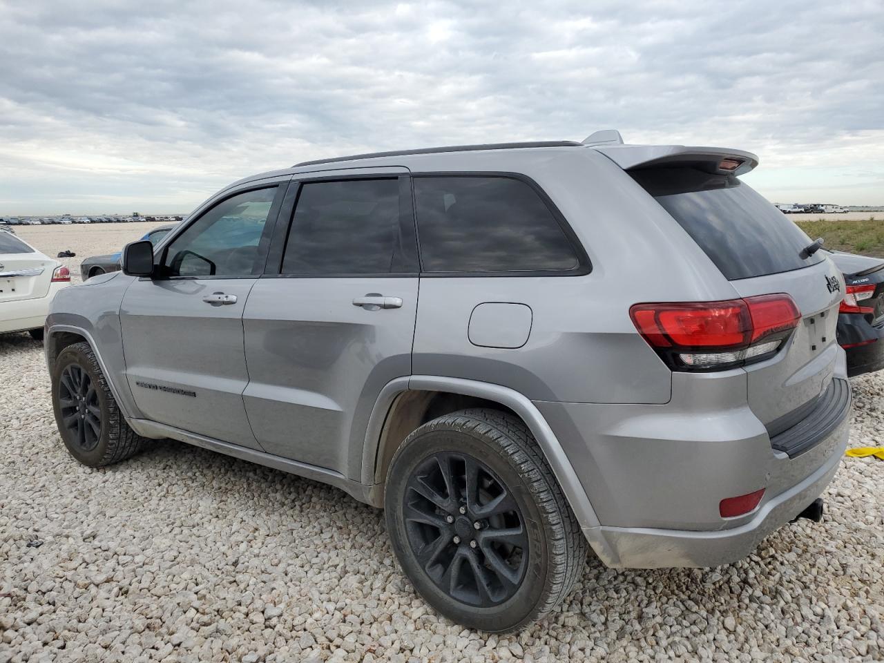 2018 Jeep Grand Cherokee Laredo VIN: 1C4RJEAG6JC407883 Lot: 70817623