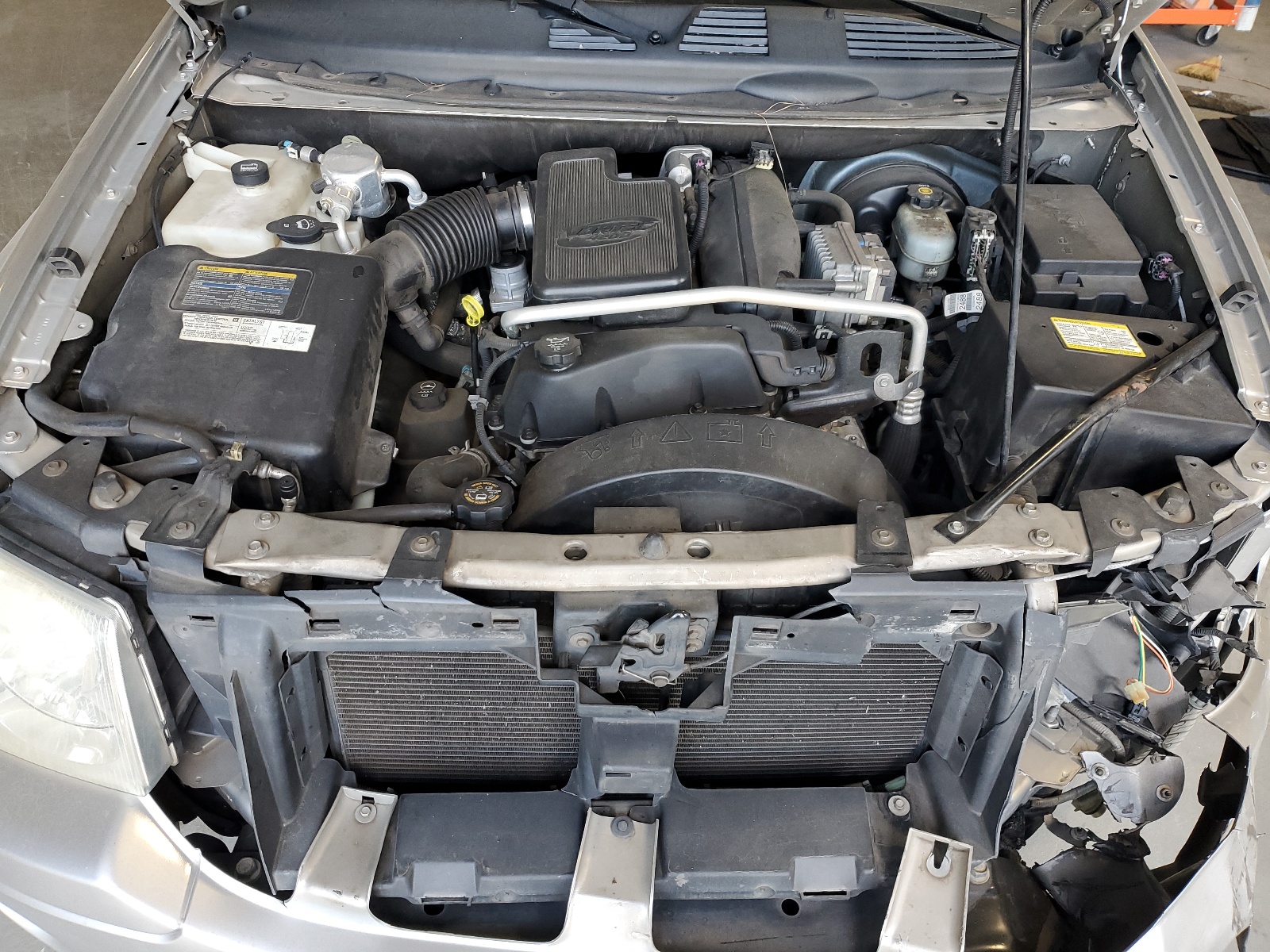 1GKDS13S852165065 2005 GMC Envoy