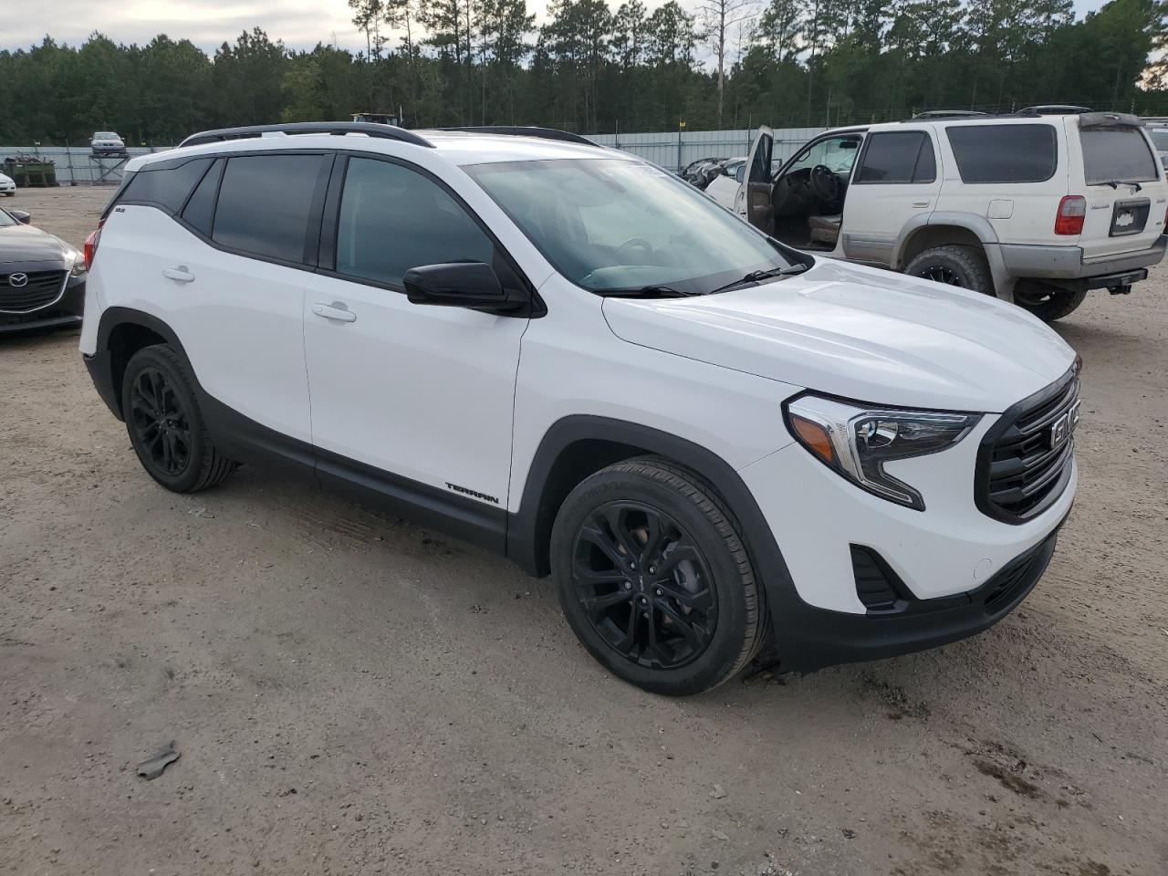 3GKALMEV9LL310893 2020 GMC Terrain Sle