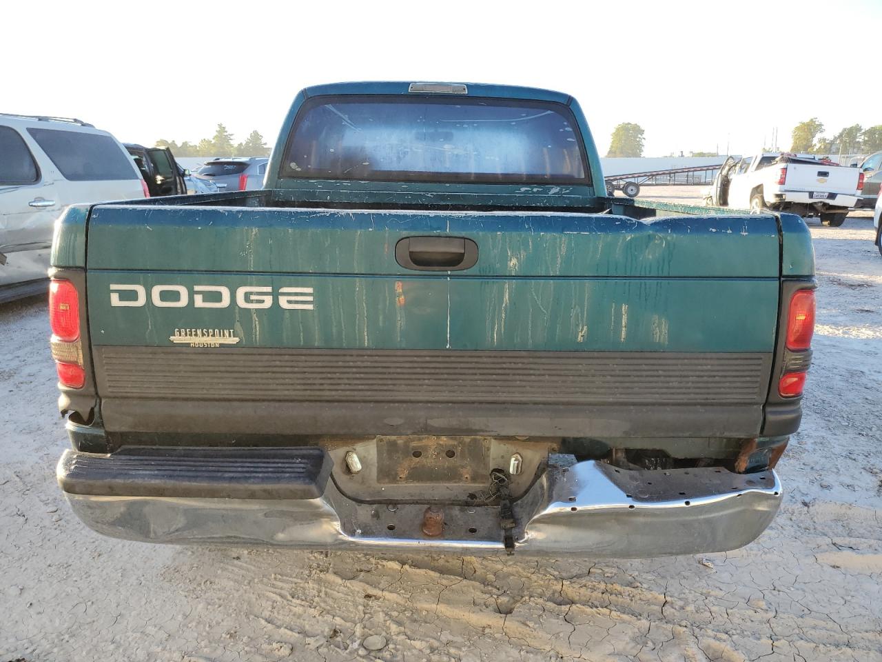 1998 Dodge Ram 1500 VIN: 1B7HC13Z5WJ259239 Lot: 62339544