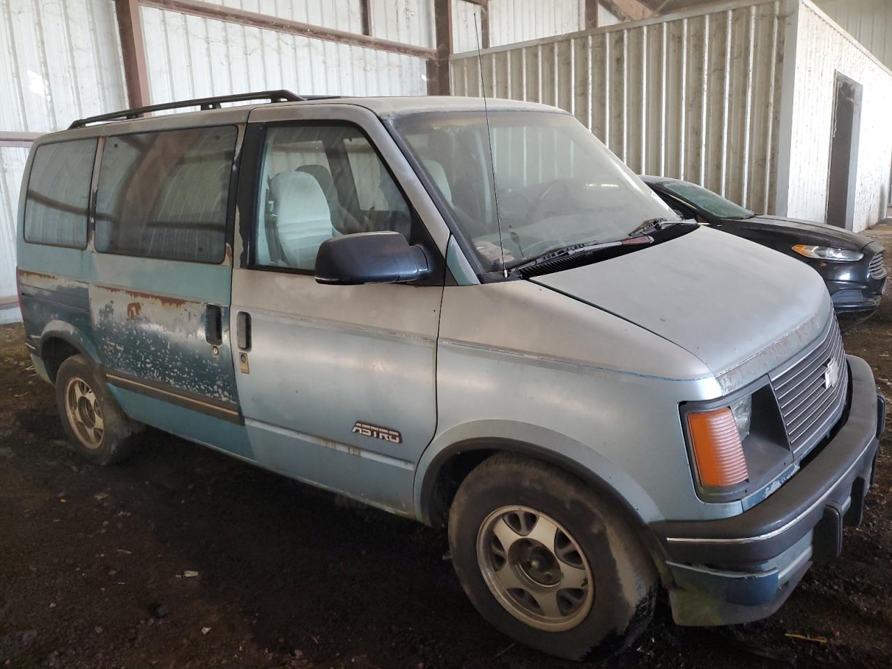 1GKDM15W6PB504662 1993 GMC Safari