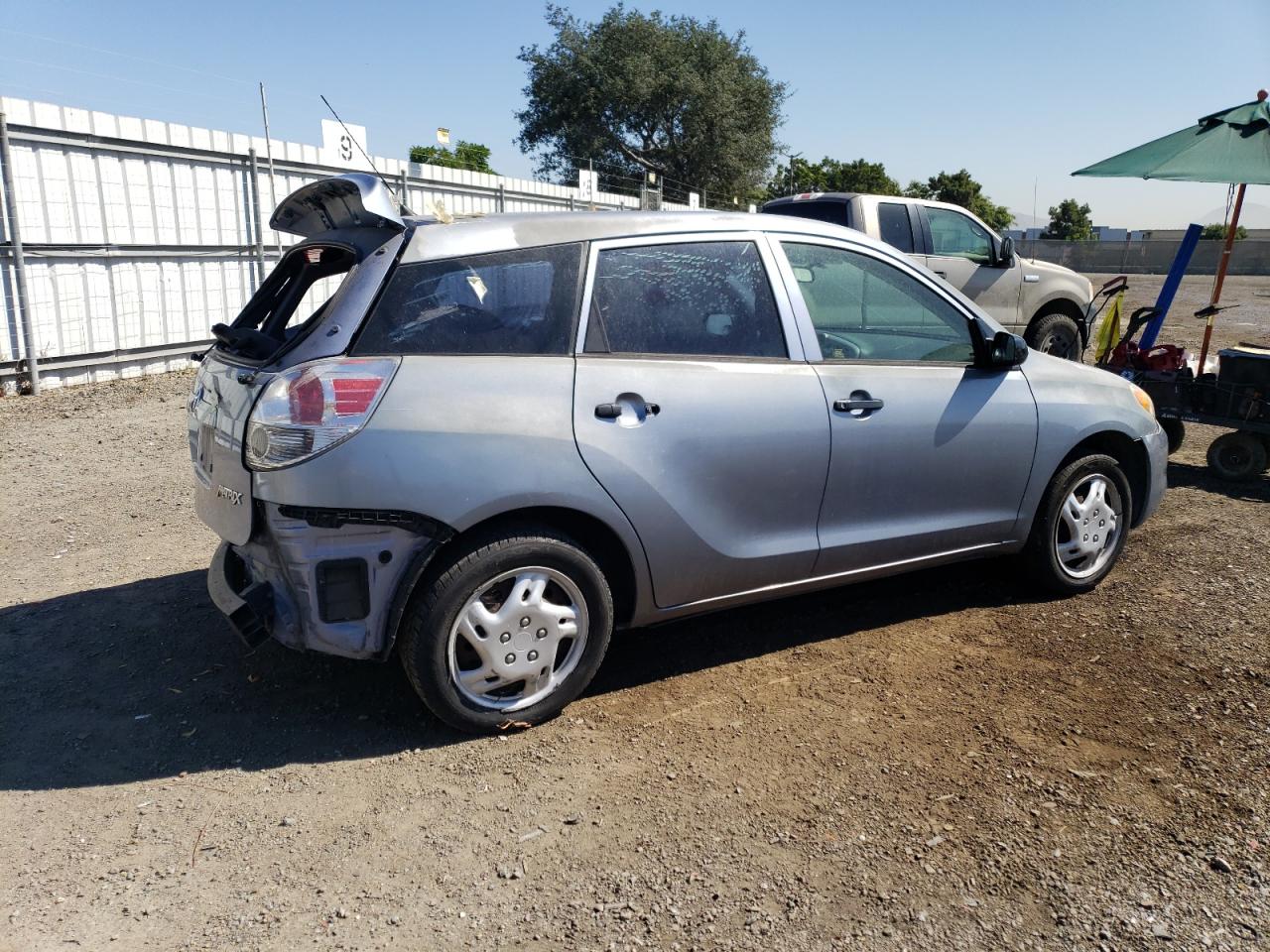 2007 Toyota Corolla Matrix Xr VIN: 2T1KR32E17C626150 Lot: 71282533