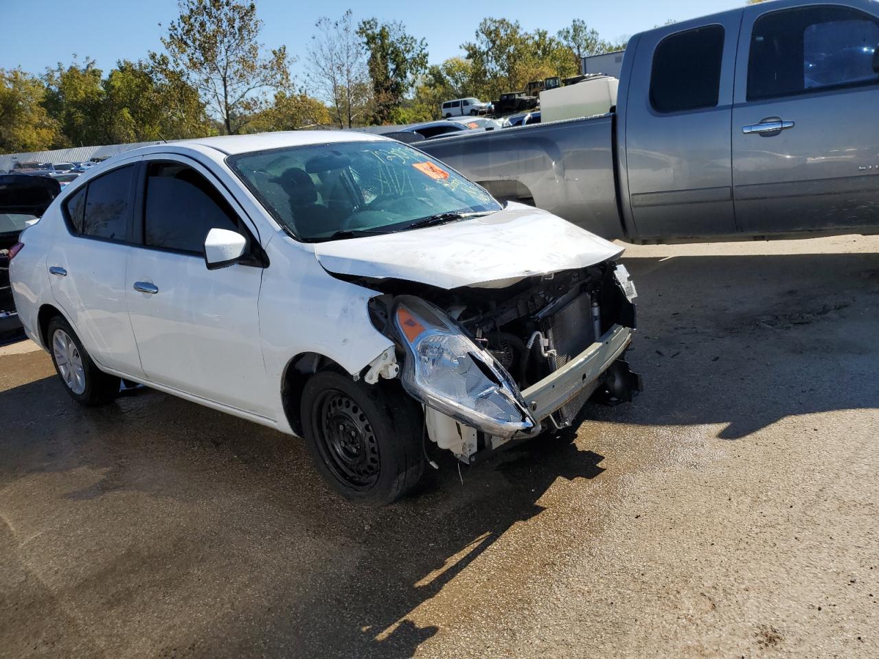 2019 Nissan Versa S VIN: 3N1CN7AP4KL816639 Lot: 72309723