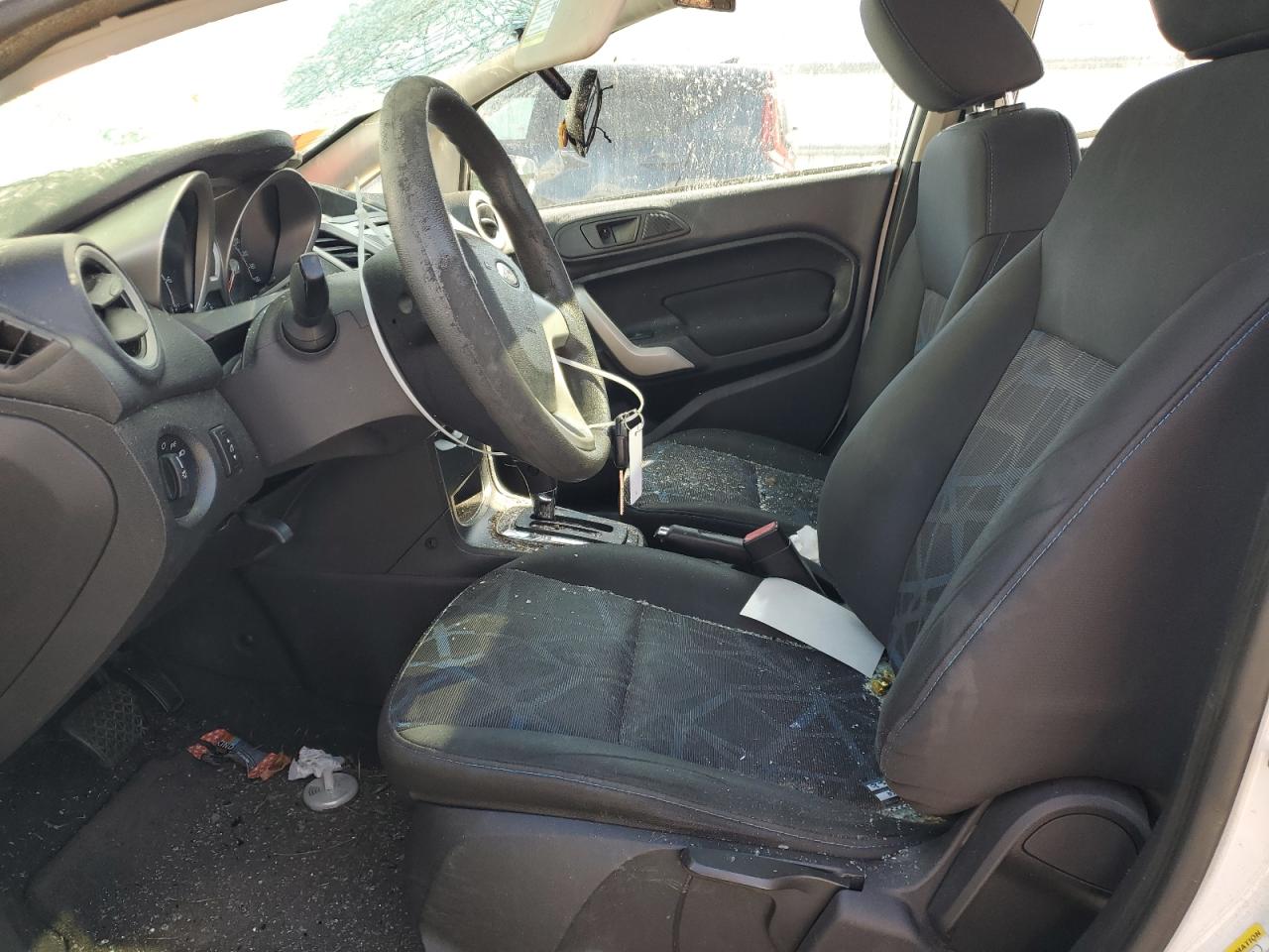 2011 Ford Fiesta - Image 7