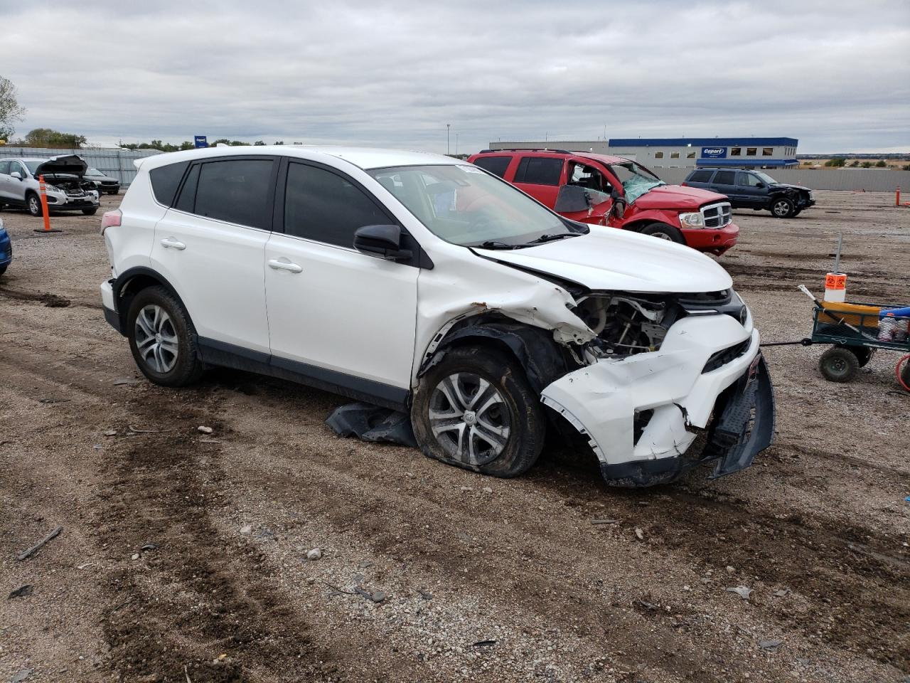 2018 Toyota Rav4 Le VIN: 2T3BFREVXJW761342 Lot: 71264683