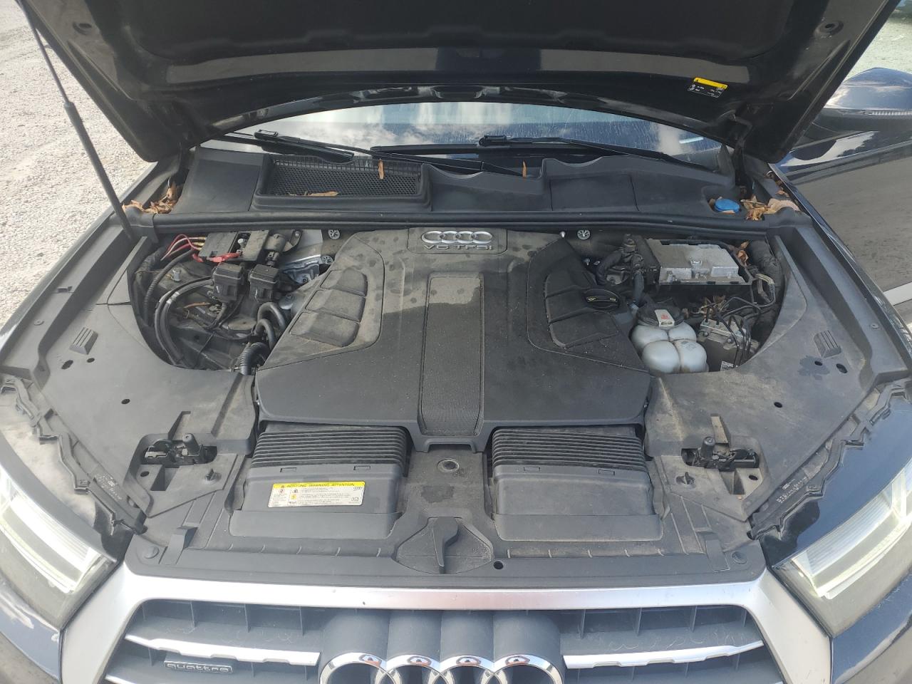 WA1LAAF75HD051402 2017 Audi Q7 Premium Plus