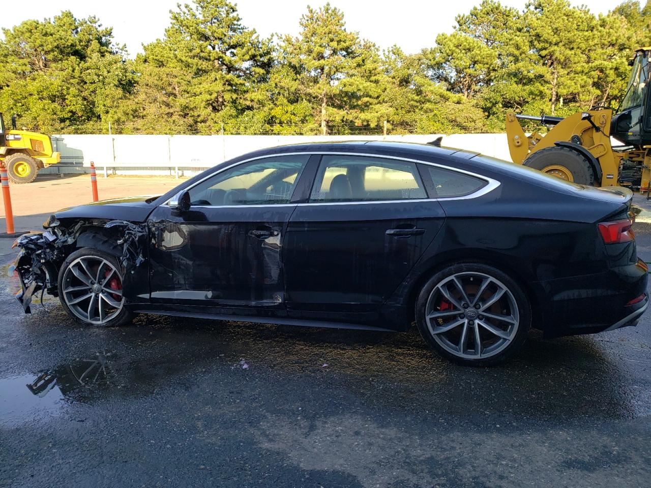 WAUB4CF55JA072788 2018 AUDI RS5 - Image 2