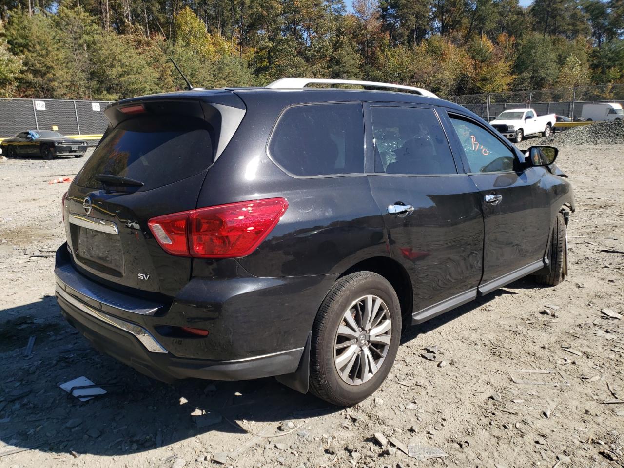 2018 Nissan Pathfinder S VIN: 5N1DR2MN8JC664227 Lot: 73333483