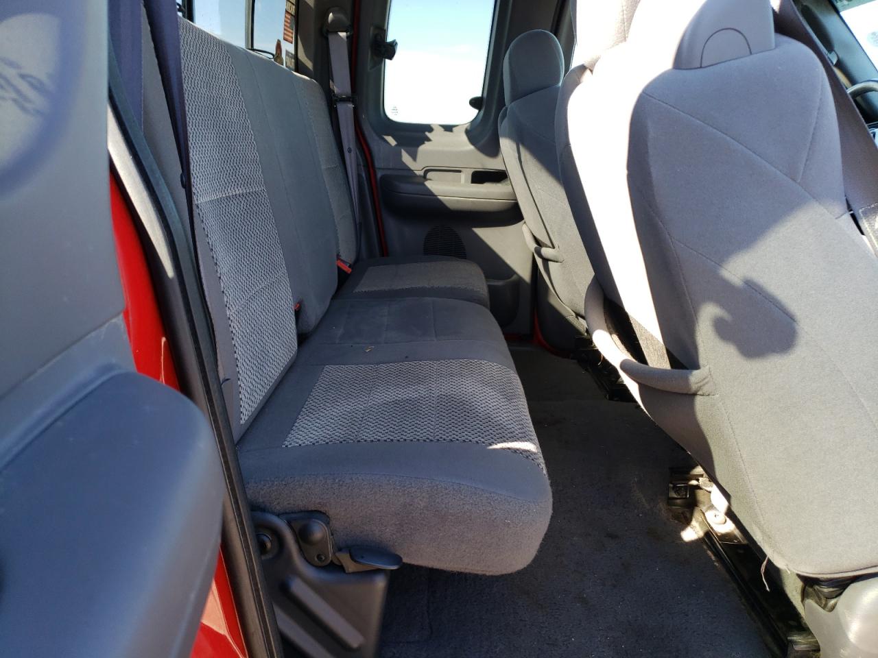 2003 Ford F-150 - Image 10