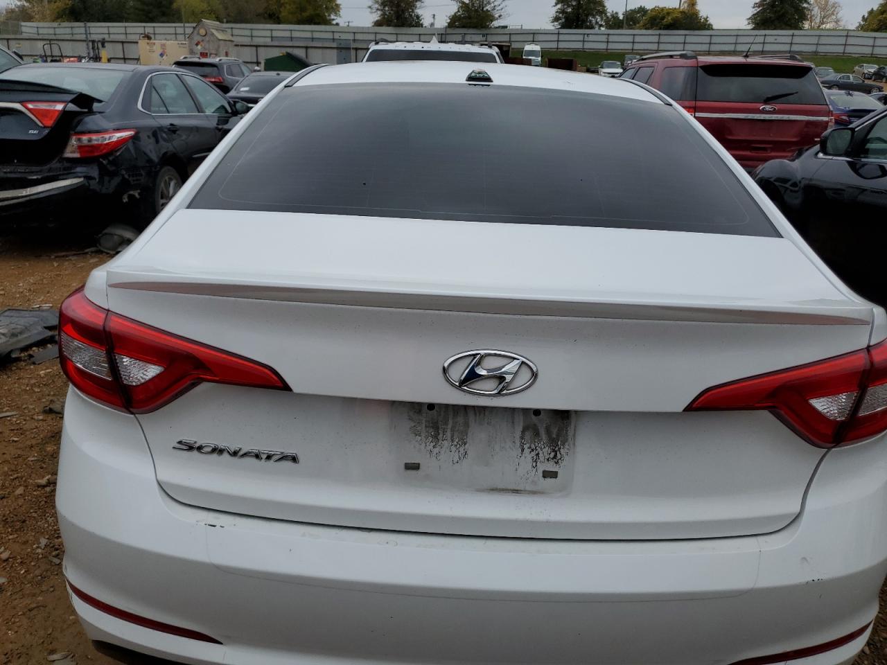 2016 Hyundai Sonata - Image 6